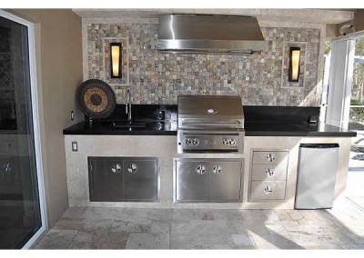 Outdoor Kitchen