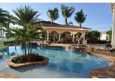 Outdoor Kitchen